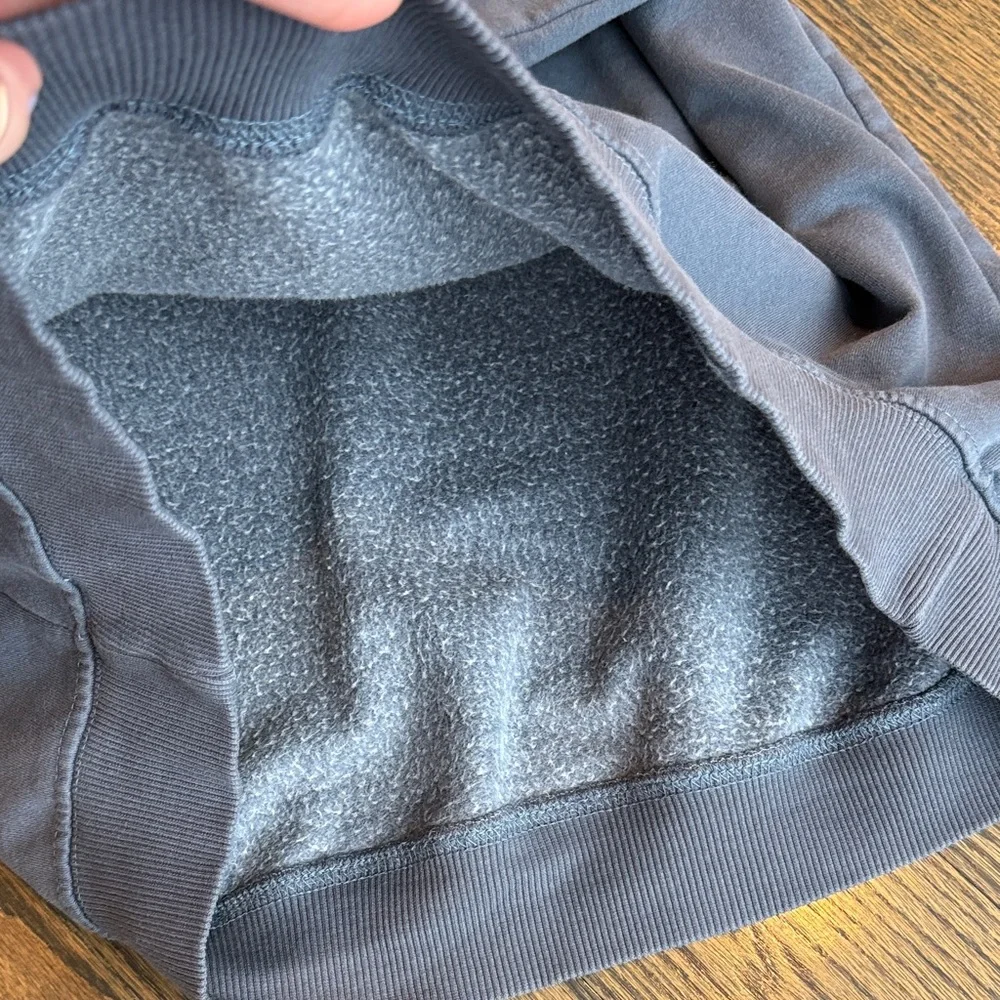 Taylor Swift Eras Tour Blue Crewneck Sweatshirt Official Merch Size XS NWOT - Picture 15 of 16